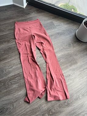 Lululemon Groove high waisted pants